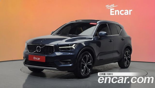 Volvo XC40 T4 Inscription 2020 — фото 1