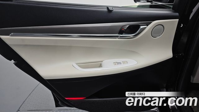 Hyundai Grandeur Hybrid (IG) Le Blanc 2023 — фото 25