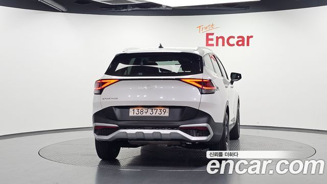 Kia Sportage (V) Gasoline 1.6 Turbo 2WD Prestige 2022 — фото 4