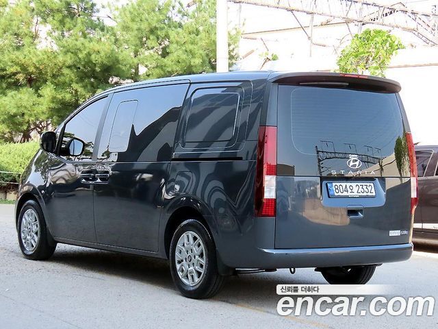 Hyundai Staria HEV 1.6 Cargo 5-Seater Modern 2025 — фото 3