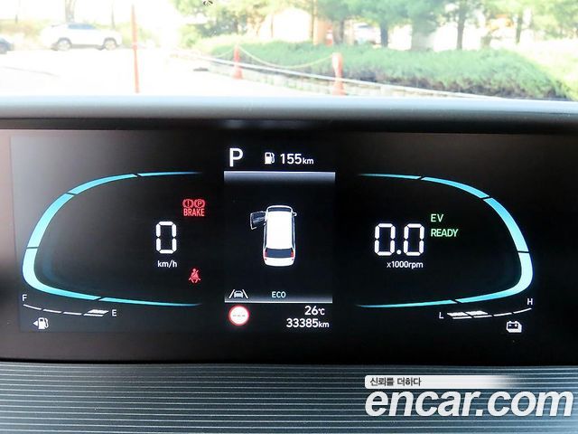 Hyundai Staria HEV 1.6 Cargo 5-Seater Modern 2025 — фото 9