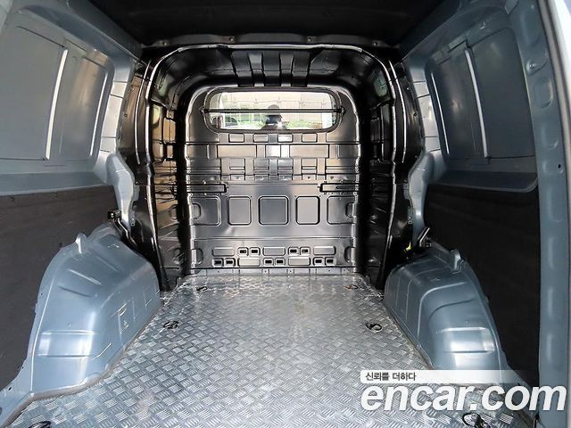Hyundai Staria HEV 1.6 Cargo 5-Seater Modern 2025 — фото 22