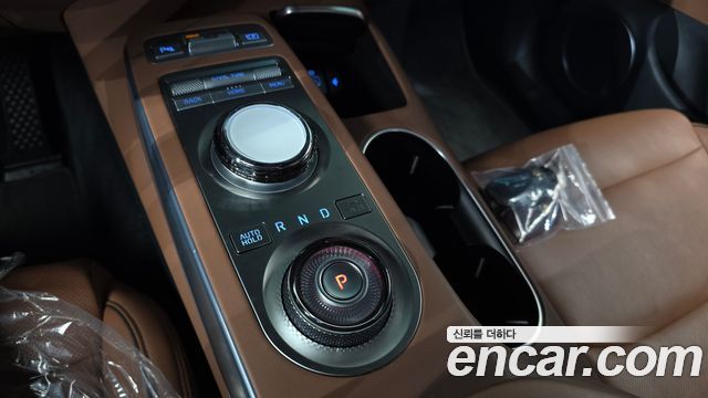 Genesis GV70 2.5T Gasoline AWD 2023 — фото 9