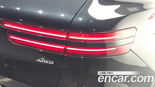 Genesis GV70 2.5T Gasoline AWD 2023 — фото 23