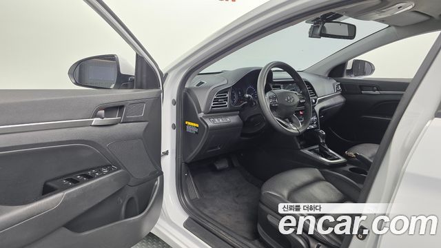 Hyundai Avante (AD) 1.6 Smart Choice 2020 — фото 10