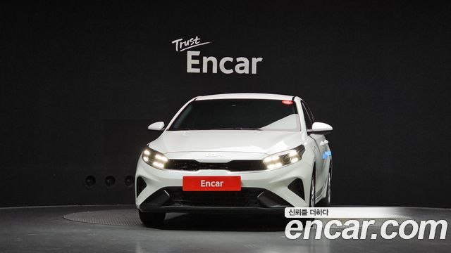 Kia K3 (II) 1.6 Trendy 2023 — фото 3