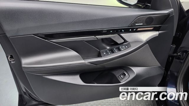 BMW 5 Series (G60) 520i M Sport 2024 — фото 24