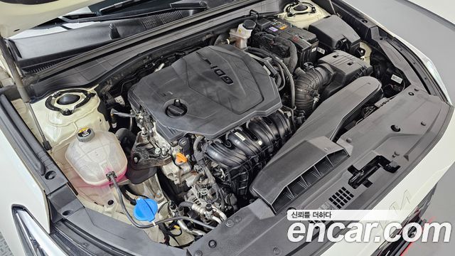 Kia K8 2.5 Gasoline 2WD Noblesse 2022 — фото 6