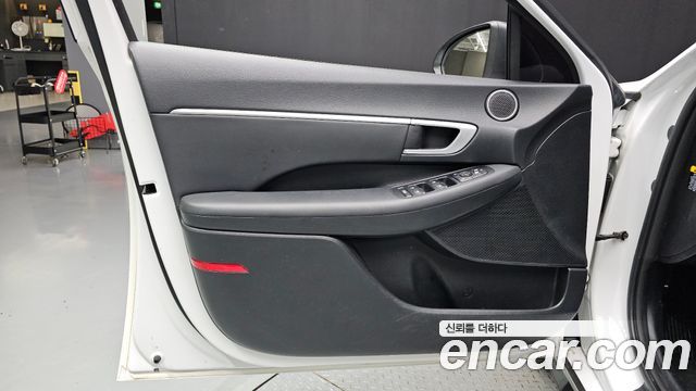 Hyundai Sonata (DN8) 2.0 LPG(rental car) Style 2020 — фото 24