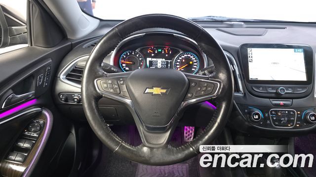 Chevrolet Malibu 1.5 Turbo Perfect Black LTZ 2017 — фото 13