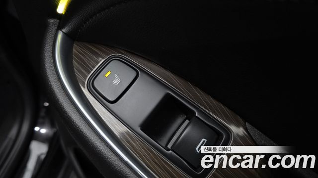 Chevrolet Malibu 1.5 Turbo Perfect Black LTZ 2017 — фото 19