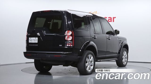 Land Rover Discovery 4 3.0 SDV6 SE 2014 — фото 2