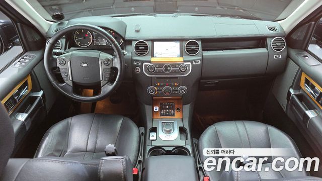 Land Rover Discovery 4 3.0 SDV6 SE 2014 — фото 7