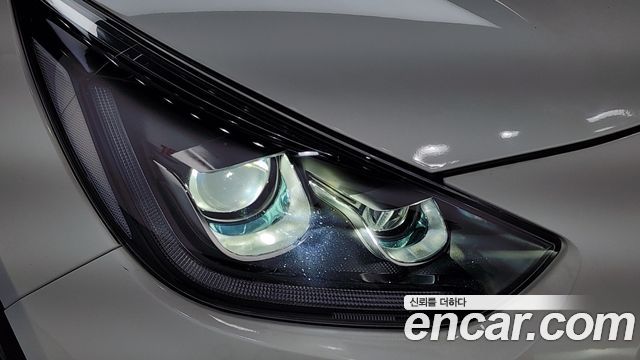 Kia Niro Plus Air 2023 — фото 22