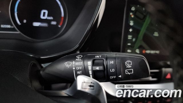 Kia Niro Plus Air 2023 — фото 28