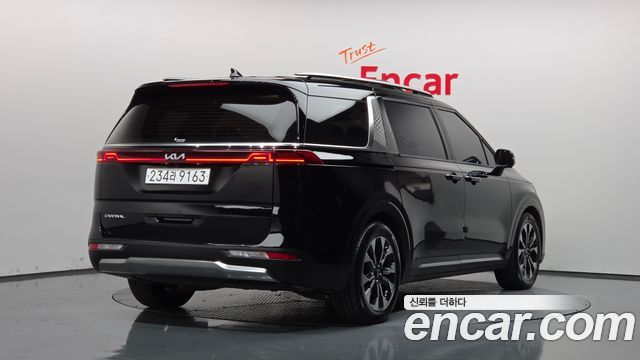 Kia Carnival (IV) Gasoline 9-Seater Signature 2023 — фото 2