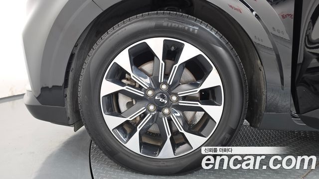 Kia Carnival (IV) Gasoline 9-Seater Signature 2023 — фото 5