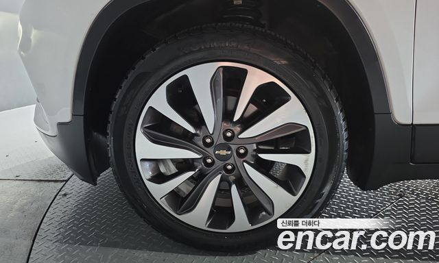 Chevrolet Trax 1.4 Blade 2018 — фото 5