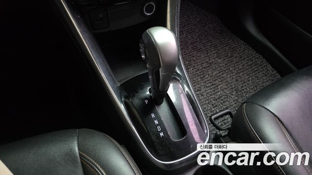 Chevrolet Trax 1.4 Blade 2018 — фото 9