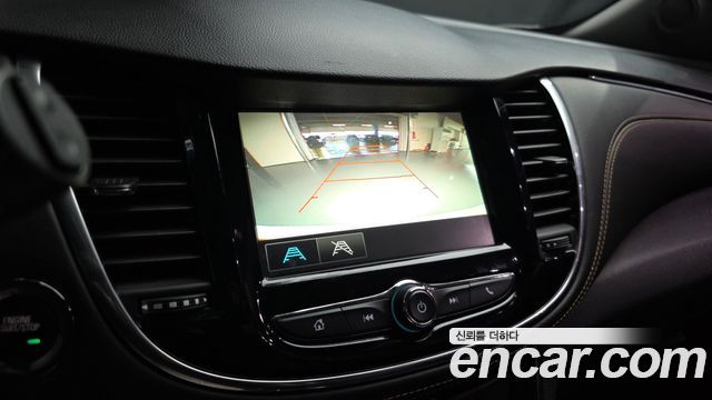 Chevrolet Trax 1.4 Blade 2018 — фото 15