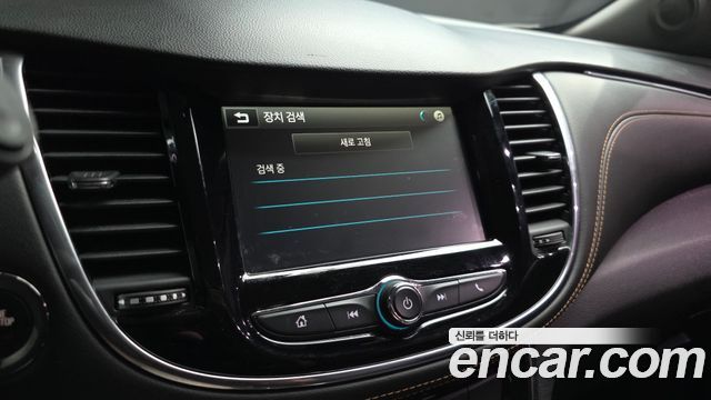 Chevrolet Trax 1.4 Blade 2018 — фото 16