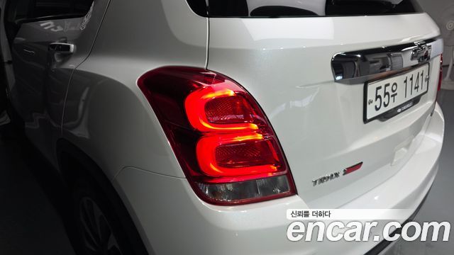 Chevrolet Trax 1.4 Blade 2018 — фото 23