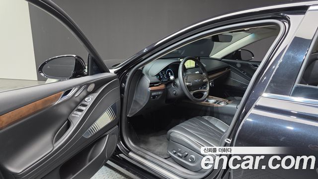 Genesis Electrified G80 (RG3) e-AWD 2022 — фото 10