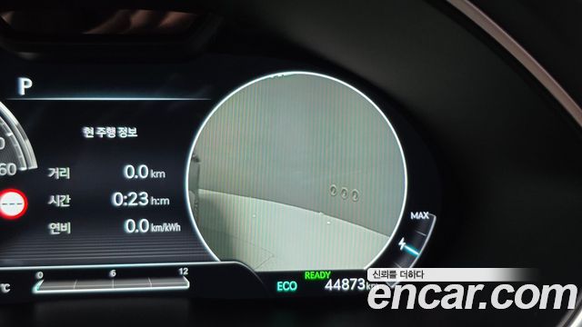 Genesis Electrified G80 (RG3) e-AWD 2022 — фото 21