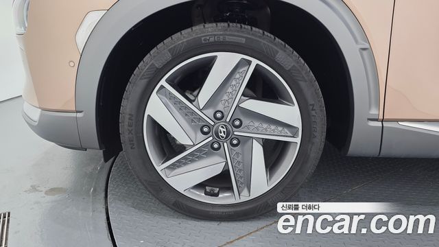 Hyundai Nexo Premium 2023 — фото 5