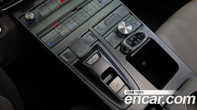Hyundai Nexo Premium 2023 — фото 9