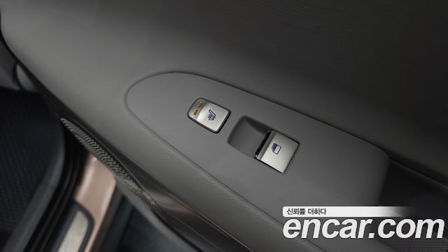 Hyundai Nexo Premium 2023 — фото 18