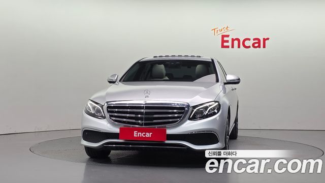 Mercedes-Benz E-Class (W213) E300e 4MATIC Exclusive 2020 — фото 3