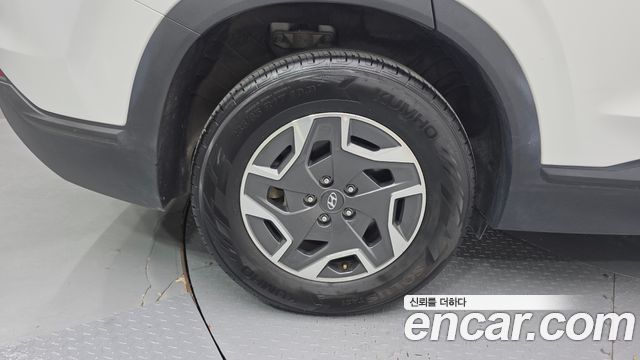 Hyundai Santa Fe HEV 1.6 2WD Prestige 2023 — фото 5