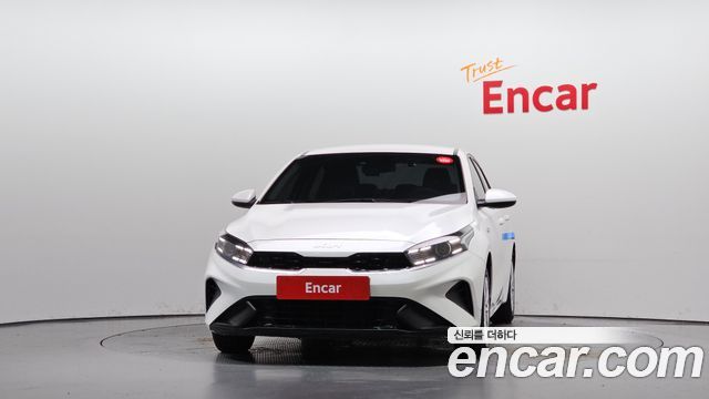 Kia K3 (II) 1.6 Trendy 2023 — фото 3