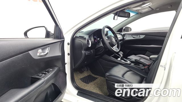 Kia K3 (II) 1.6 Trendy 2023 — фото 10