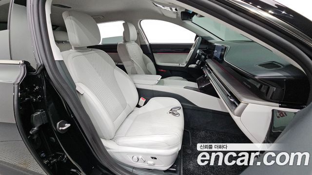 Hyundai Grandeur (GN7) 2,5 Gasoline 2WD Calligraphy 2023 — фото 12