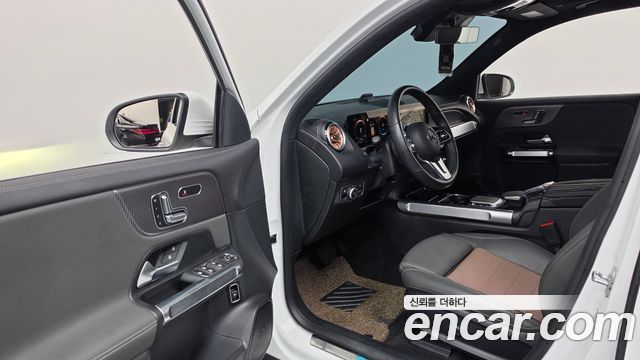 Mercedes-Benz EQB (X243) EQB300 4MATIC Electric Art 2024 — фото 10