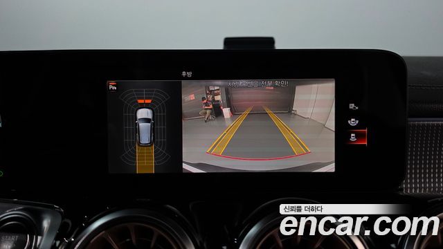 Mercedes-Benz EQB (X243) EQB300 4MATIC Electric Art 2024 — фото 14