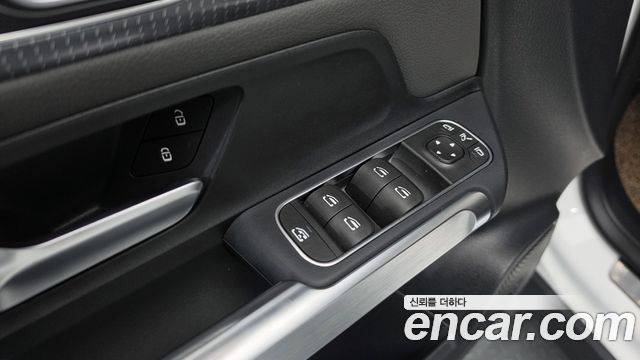 Mercedes-Benz EQB (X243) EQB300 4MATIC Electric Art 2024 — фото 35