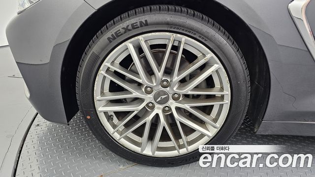 Genesis G70 2.0T Elite 2019 — фото 5