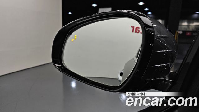 Genesis G70 2.0T Elite 2019 — фото 17