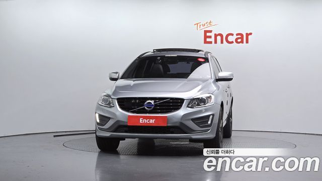 Volvo XC60 D5 R-Design AWD 1st 2016 — фото 3