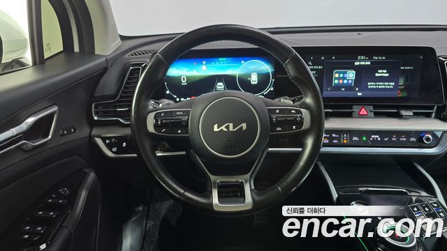 Kia Sportage (V) Diesel 2.0 2WD Signature 2023 — фото 13