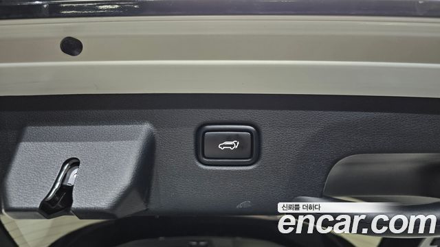 Kia Sportage (V) Diesel 2.0 2WD Signature 2023 — фото 18