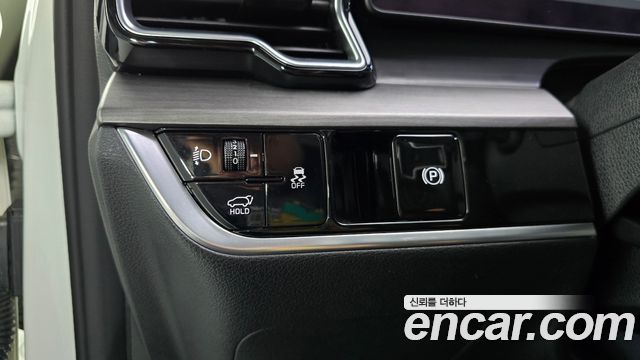 Kia Sportage (V) Diesel 2.0 2WD Signature 2023 — фото 28