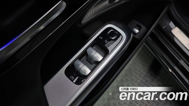 Mercedes-Benz E-Class (W214) E300 4MATIC AMG Line 2024 — фото 29