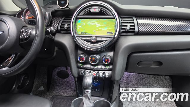 MINI Cooper S Standard Third Generation 2016 — фото 20