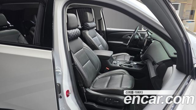 Chevrolet Traverse 3.6 AWD Redline 2020 — фото 16