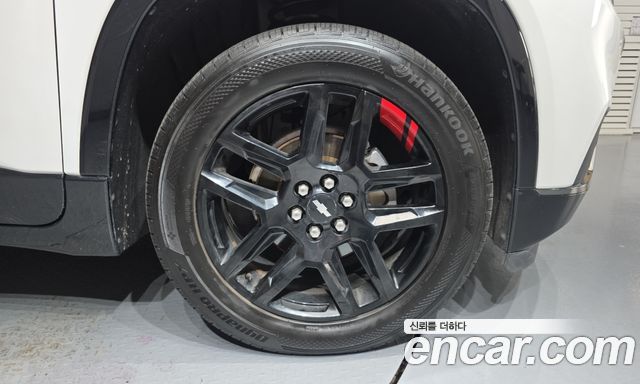 Chevrolet Traverse 3.6 AWD Redline 2020 — фото 27