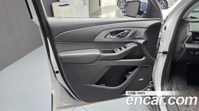Chevrolet Traverse 3.6 AWD Redline 2020 — фото 30